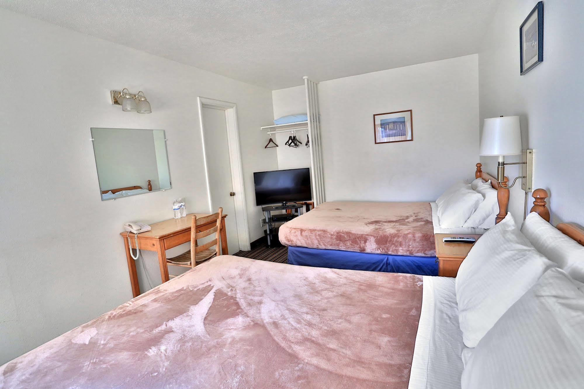 Blue Mountain Motel Дейтон Екстер'єр фото