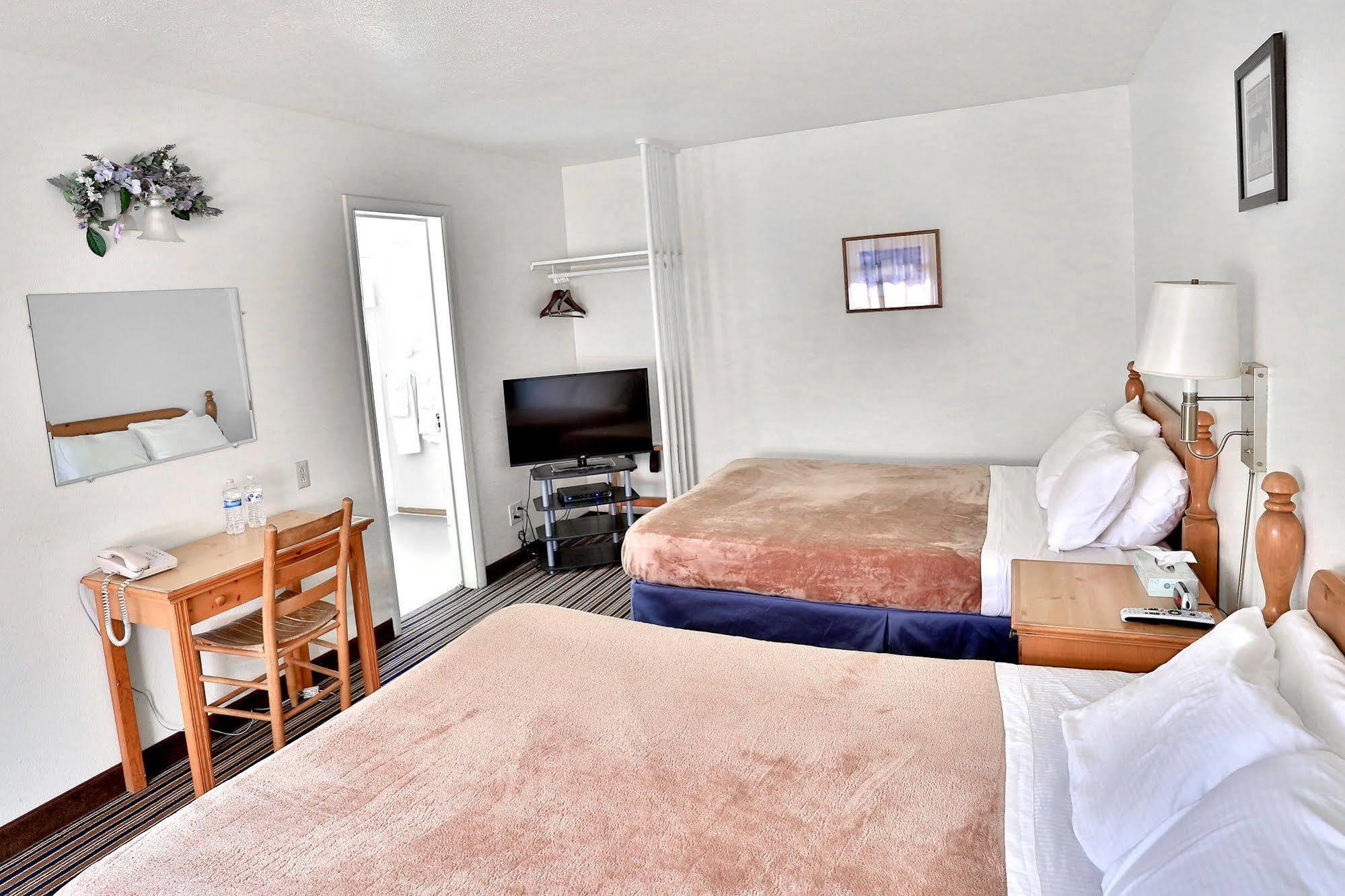 Blue Mountain Motel Дейтон Екстер'єр фото